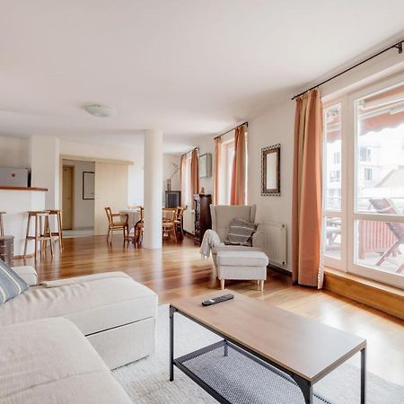 Bright And Spacious Penthouse W/ Terrace & Parking Budapest Extérieur photo